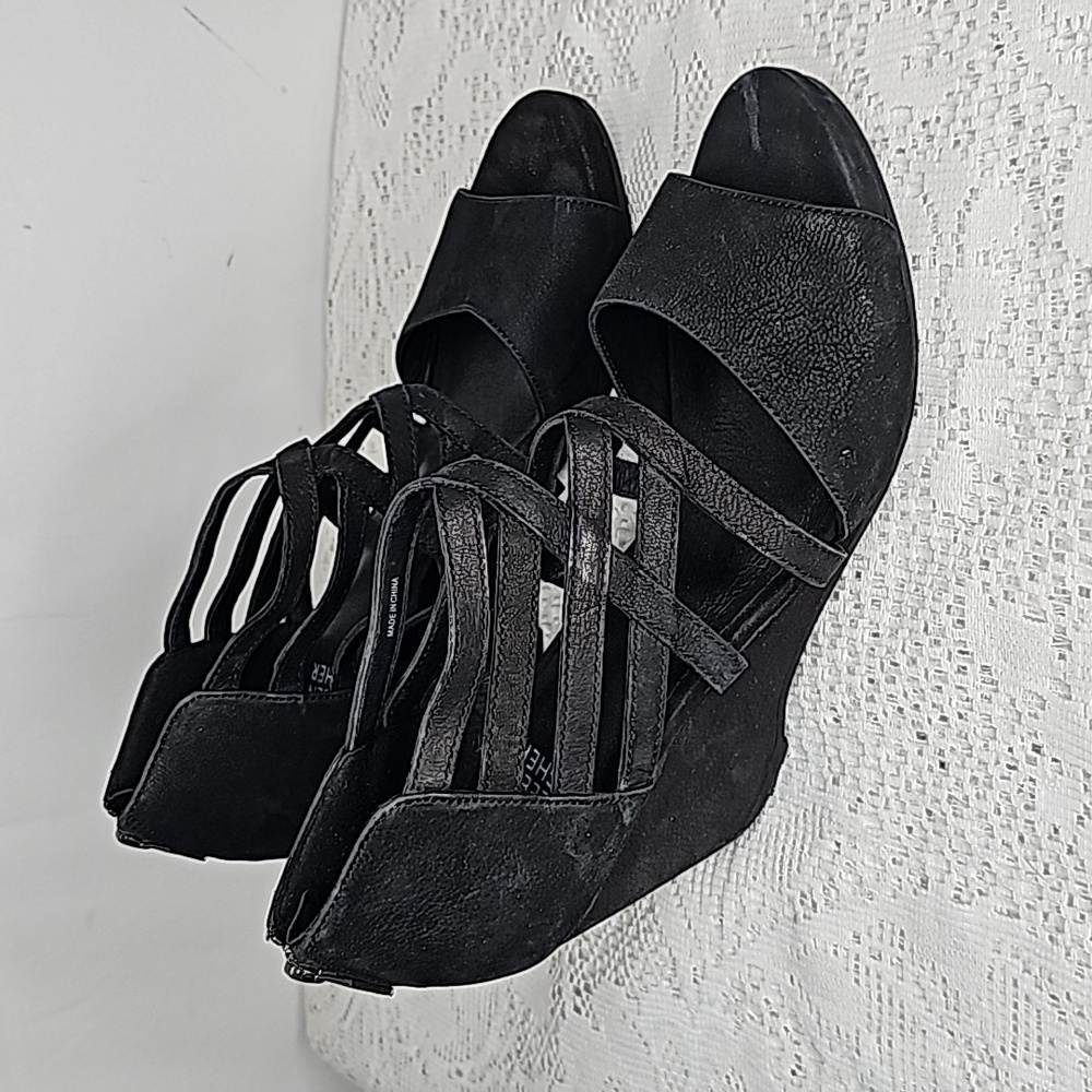 Eileen Fisher peep toe black leather strappy ankle sandal wedges sz 8.5